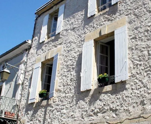 My Little French House مونفلاكين